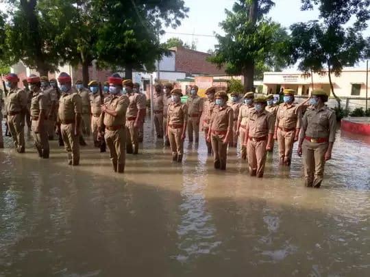 तिरंगे की शान में हम सभी कोई कमी नही आने देंगे।