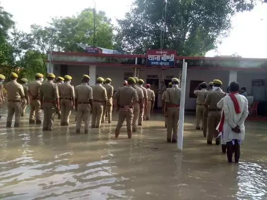 तिरंगे की शान में हम सभी कोई कमी नही आने देंगे।
