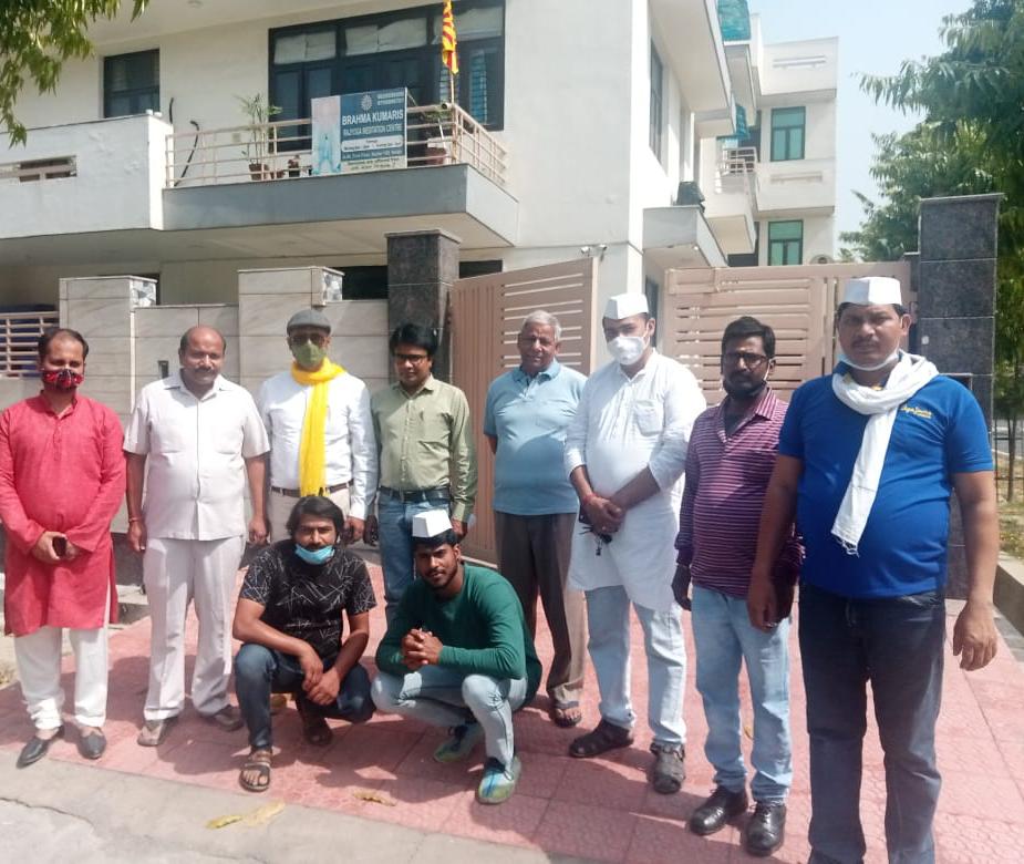 नोएडा कांग्रेस सेवा दल परिवार का होली मिलन का कार्यक्रम